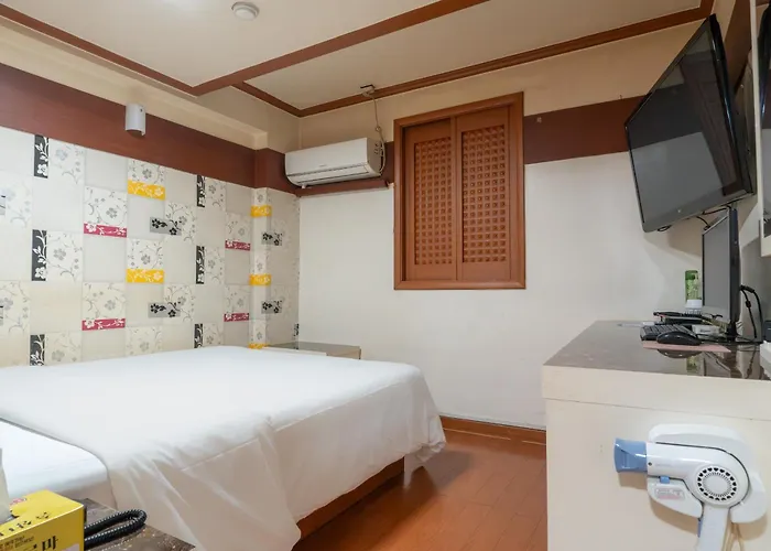 Yeongdeungpo Yuan Motel *